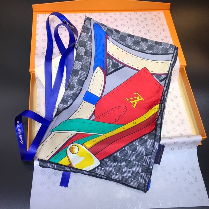 Louis Vuitton Scarf LVS00096